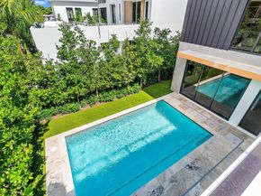 810 Palm Trail, Delray Beach FL 33483