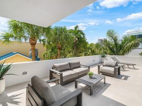 810 Palm Trail, Delray Beach FL 33483