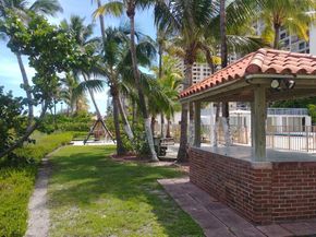2655 Collins Av 602, Miami Beach FL 33140