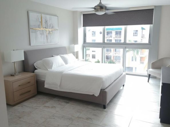 2655 Collins Av 602, Miami Beach FL 33140