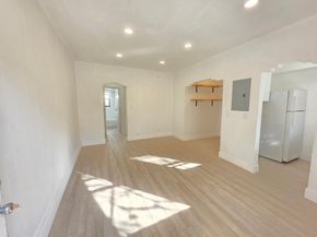 560 NE 15th Ave, Fort Lauderdale FL 33301