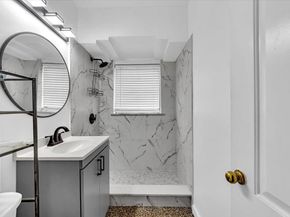 560 NE 15th Ave, Fort Lauderdale FL 33301