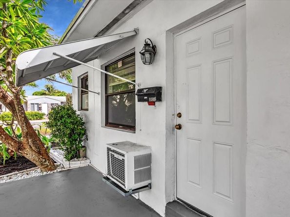 560 NE 15th Ave, Fort Lauderdale FL 33301