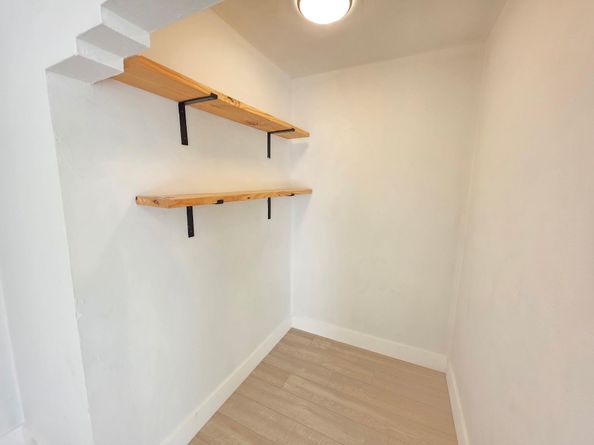 560 NE 15th Ave, Fort Lauderdale FL 33301