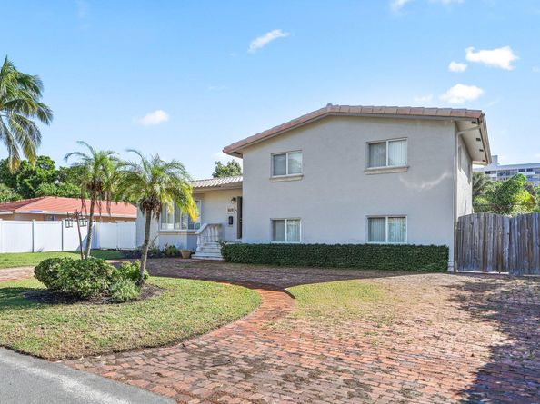 4850 NE 28th Avenue, Fort Lauderdale FL 33308