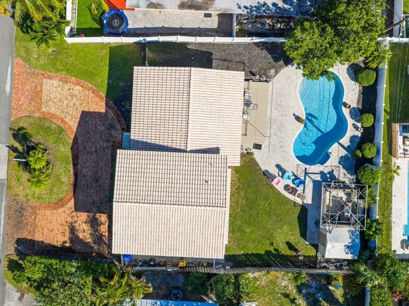 4850 NE 28th Avenue, Fort Lauderdale FL 33308
