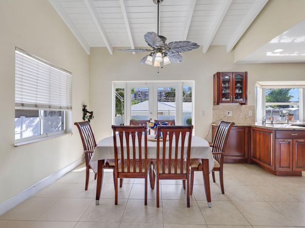 4850 NE 28th Avenue, Fort Lauderdale FL 33308