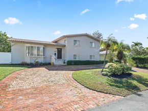 4850 NE 28th Avenue, Fort Lauderdale FL 33308