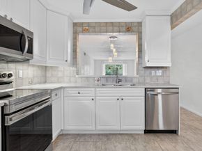 2301 Lucaya Ln M4, Coconut Creek FL 33066