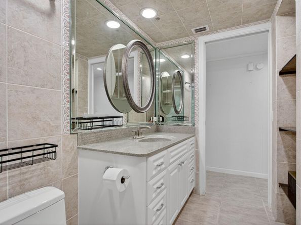 2301 Lucaya Ln M4, Coconut Creek FL 33066