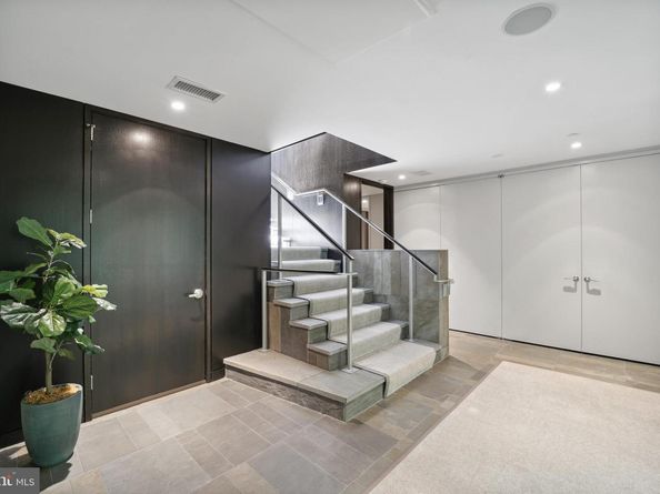 2815 Woodland Drive NW, Washington DC 20008