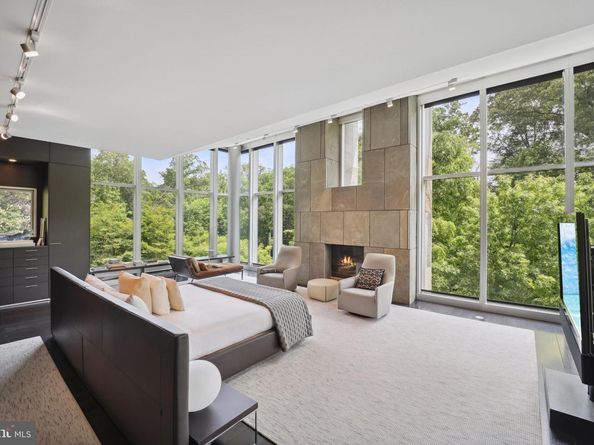 2815 Woodland Drive NW, Washington DC 20008