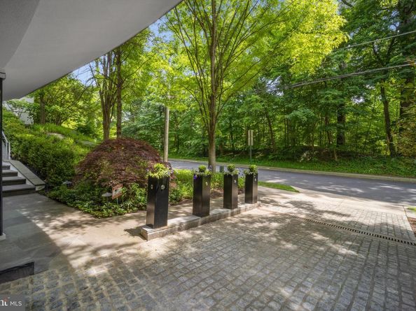 2815 Woodland Drive NW, Washington DC 20008