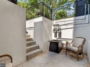 1526 Massachusetts Avenue SE 1, Washington DC 20003