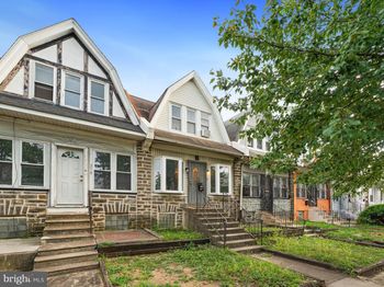 216 E Roosevelt Boulevard