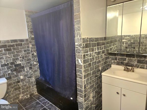 216 E Roosevelt Boulevard, Philadelphia PA 19120