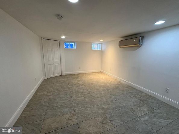 2312 S Hutchinson Street, Philadelphia PA 19148