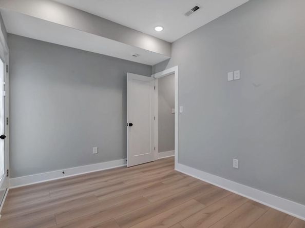 2333 Fairlawn Avenue SE 2, Washington DC 20020