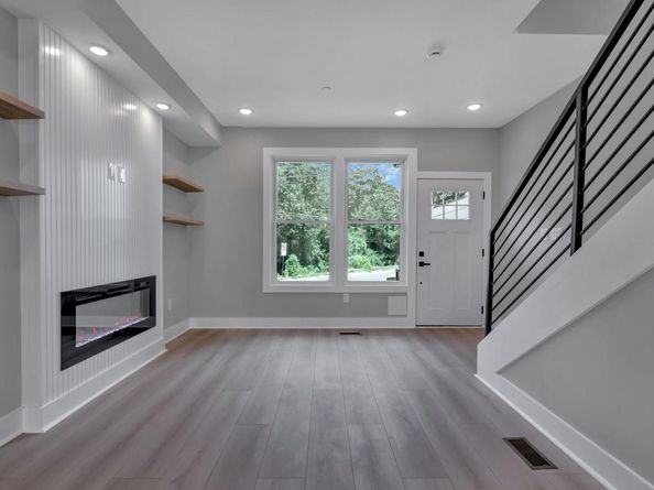 2333 Fairlawn Avenue SE 2, Washington DC 20020