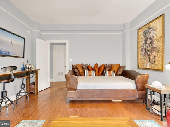 1613 Harvard Street NW 105, Washington DC 20009