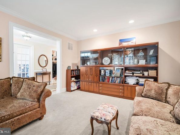 1617 Solly Avenue, Philadelphia PA 19152