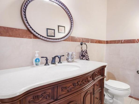 1617 Solly Avenue, Philadelphia PA 19152