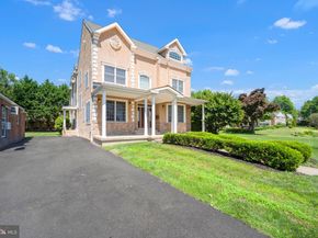 1617 Solly Avenue, Philadelphia PA 19152
