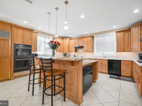 1617 Solly Avenue, Philadelphia PA 19152