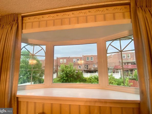 3622 Academy Road, Philadelphia PA 19154