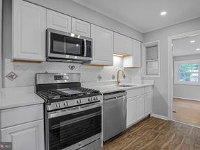 3202 13TH Road S, Arlington VA 22204