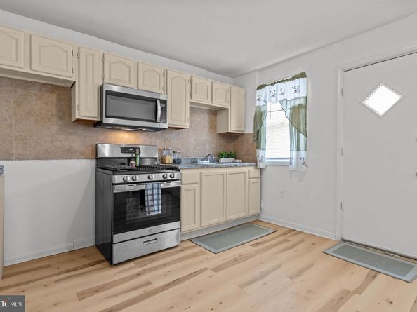 4245 N Bodine Street, Philadelphia PA 19140
