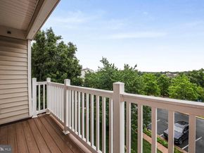 21895 Elkins Terrace 301, Sterling VA 20166