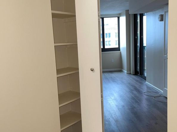 1420 Locust Street 26D, Philadelphia PA 19102