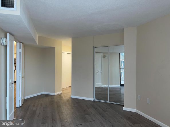 1420 Locust Street 26D, Philadelphia PA 19102