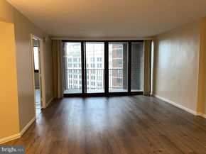 1420 Locust Street 26D, Philadelphia PA 19102