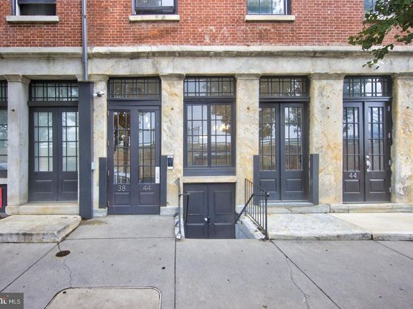 38 N Front Street 1E, Philadelphia PA 19106