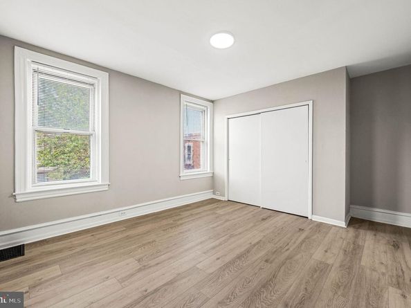 5011 Larchwood Avenue, Philadelphia PA 19143