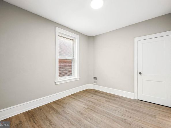 5011 Larchwood Avenue, Philadelphia PA 19143