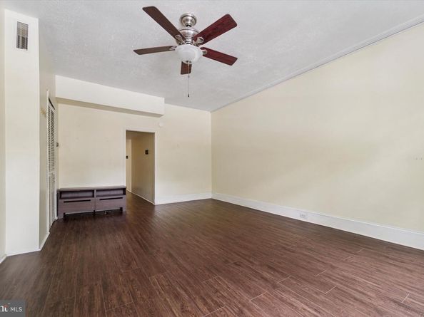413 E Girard Avenue, Philadelphia PA 19125