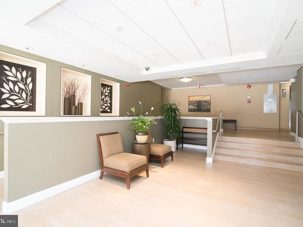 1330 New Hampshire Avenue NW 911, Washington DC 20036