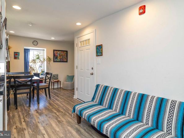 113 W Queen Lane, Philadelphia PA 19144