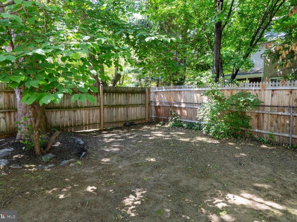 113 W Queen Lane, Philadelphia PA 19144