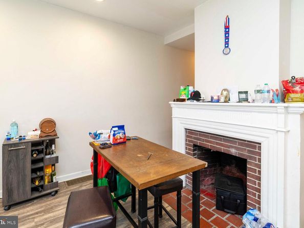 113 W Queen Lane, Philadelphia PA 19144