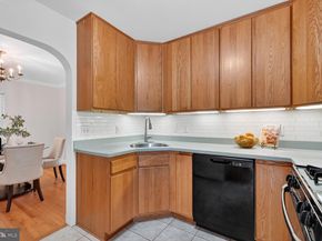 5021 25TH Road N, Arlington VA 22207