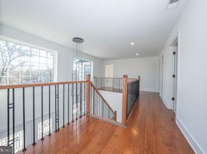 2627 County Line Rd, Chalfont PA 18914