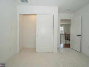 2627 County Line Rd, Chalfont PA 18914
