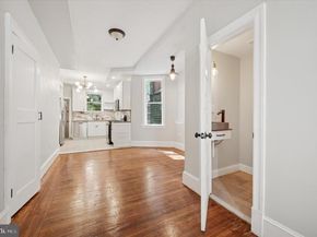 4933 N 10TH Street, Philadelphia PA 19141