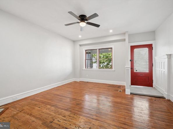 4933 N 10TH Street, Philadelphia PA 19141