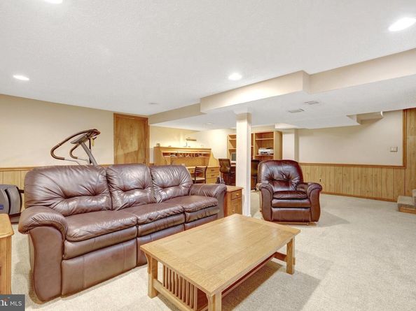 509 Kramer Drive SE, Vienna VA 22180