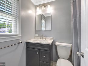 509 Kramer Drive SE, Vienna VA 22180